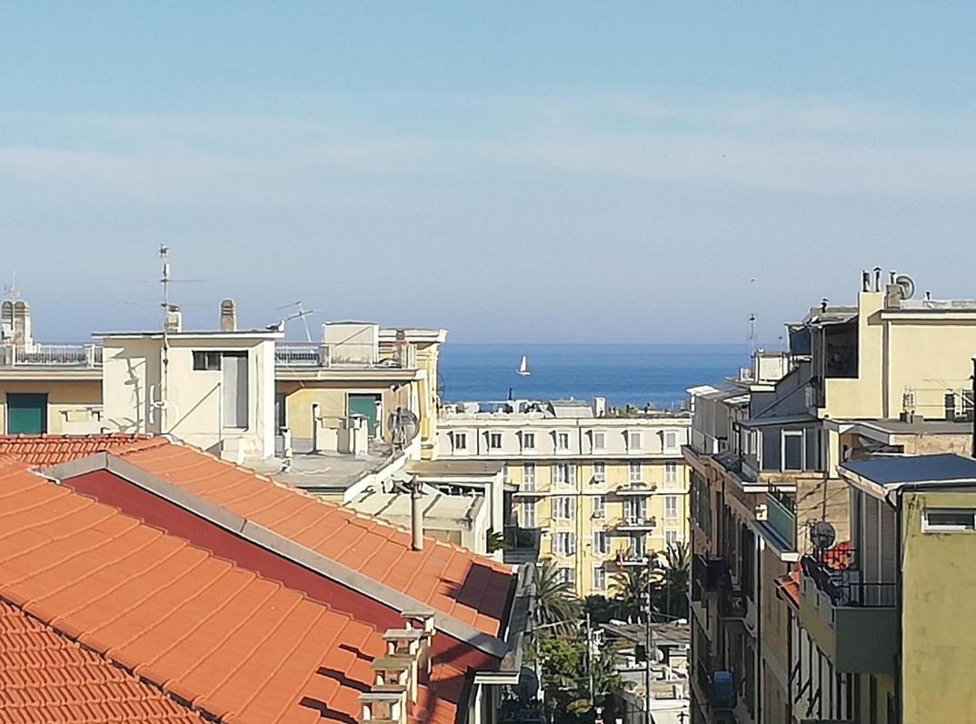 Alishome Centre-beach-ariston-casino Apartamento *